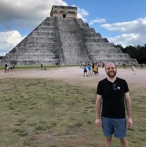 Meet your Posher, Jon